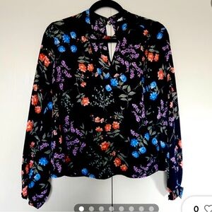 Nordstrom Lush Small V-Neck Trapeze Floral Long sleeve Blouse